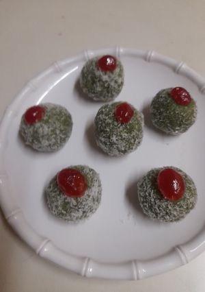 A picture of Pan ladoo.