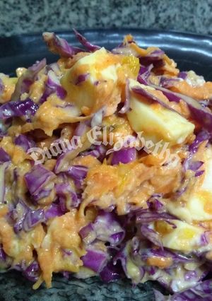 Una foto de Ensalada de repollo y naranja.👩🏼‍🍳🤩🍊