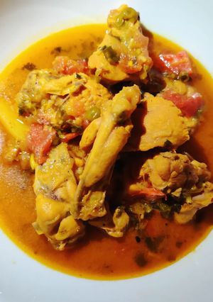 A picture of Chicken Stew with Veggies.