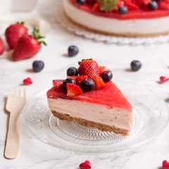 A picture of Torta Fredda allo Yogurt, Senza Cottura.