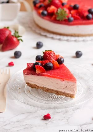 Foto di Torta Fredda allo Yogurt, Senza Cottura