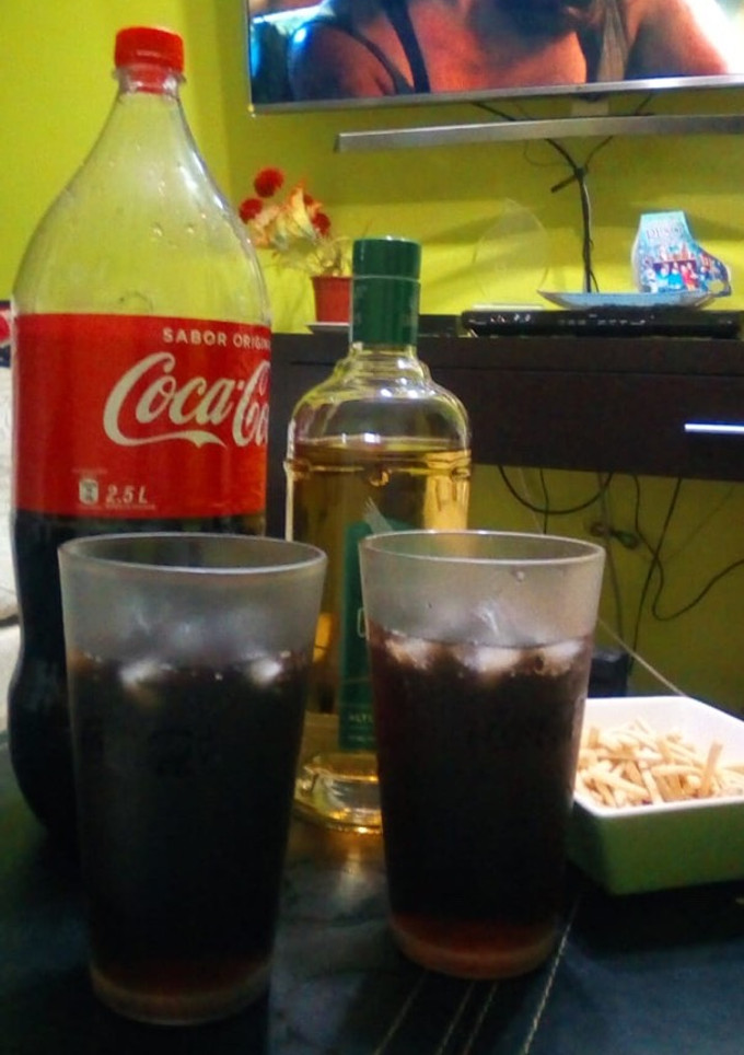 Una foto de Piscolas