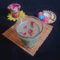 A picture of Instant Pan Shots for Diwali party.