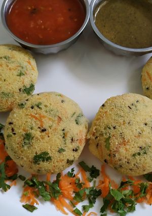 மூங்தால் இட்லி செய்முறை முக்கிய புகைப்படம்