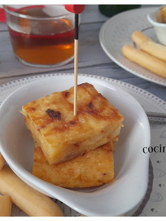 Una foto de Tortilla de patatas clásica