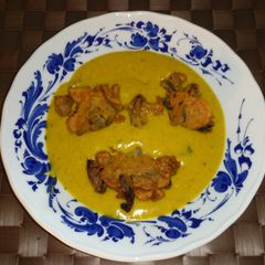 A picture of Kadhi Pakoda.