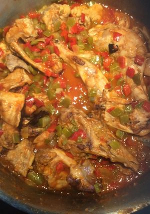 Una foto de Conejo en salsa