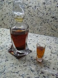 Φωτογραφία της συνταγής Λικέρ ρόδι με τσίπουρο!!!