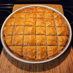 A picture of Greek Baklava.