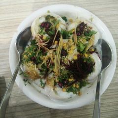 A picture of Bharwa Golgappe.