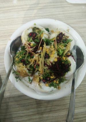 A picture of Bharwa Golgappe.