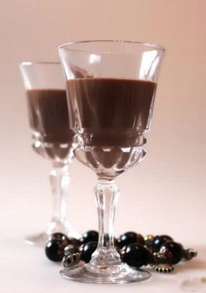 A picture of Сhocolate liqueur.