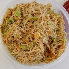 A picture of Fried Rice Noodle (Bihun Goreng) *Vegetarian/Vegan.