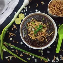 A picture of Veg Manchow Soup (Chinese).