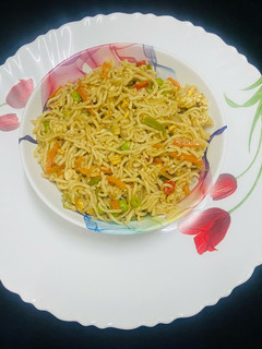 A picture of Egg noodles.