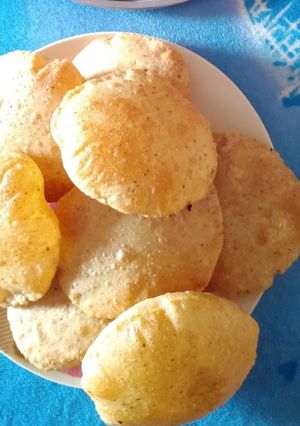 A picture of Poori.
