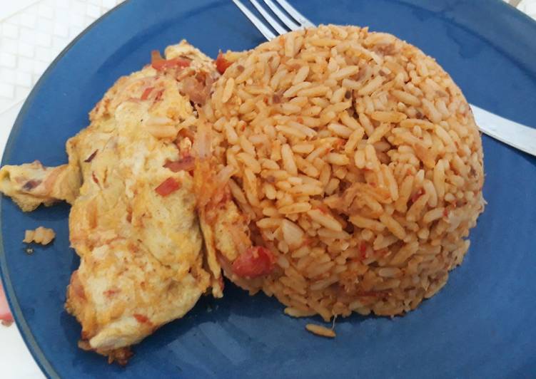 Recipe Delicious Jollof Rice And Fried Egg