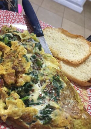 Una foto de Omelette con espinaca🍳