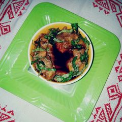 A picture of Unripe plantain with vegetables.