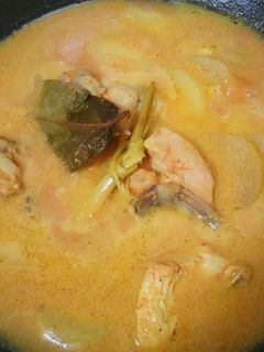 Foto resep Gulai Ayam Simple