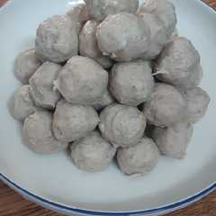 A picture of Bakso daging.