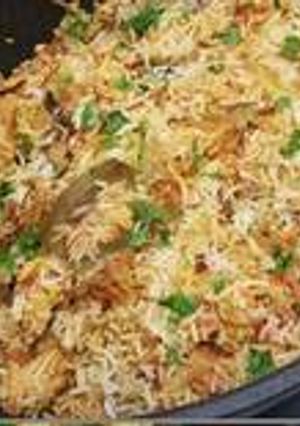A picture of Turkish Chicken pulav🍝.