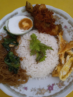 Foto resep Nasi Uduk Rice Cooker