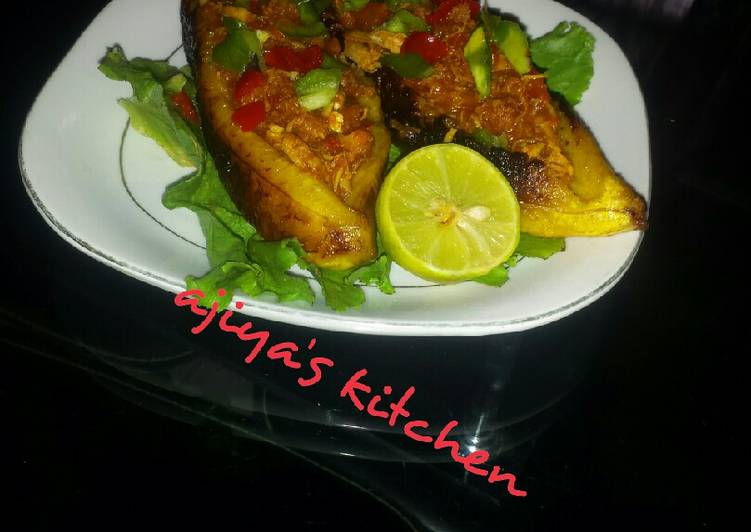 Pan baked stuffed plantain