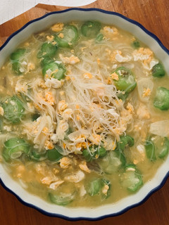 Foto resep Sup Oyong Bihun Telur