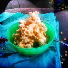 รูปของ Salty caramel pop corn