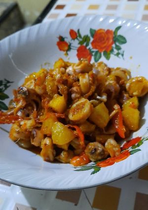 Foto resep Cumi asin kentang pedas