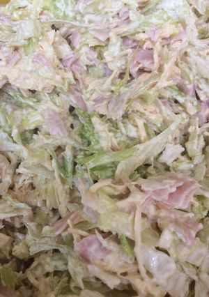 Una foto de Ensalada de pollo