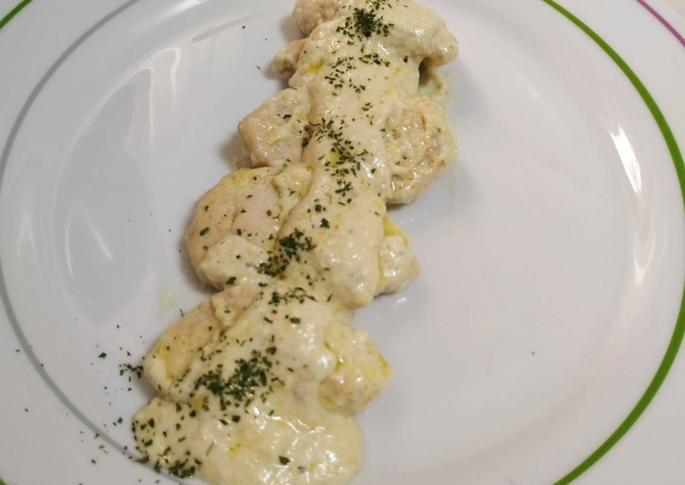 Pechuga de pollo a la crema de queso azul