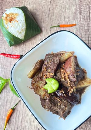 Foto resep Semur Daging, Kentang, Terong (3)