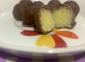 Una foto de Bombones - Una versión Brigadeiro