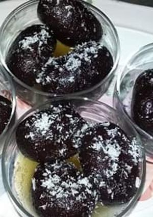 A picture of Gulab jaman.