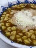 Brodo vegetale con fusi di pollo