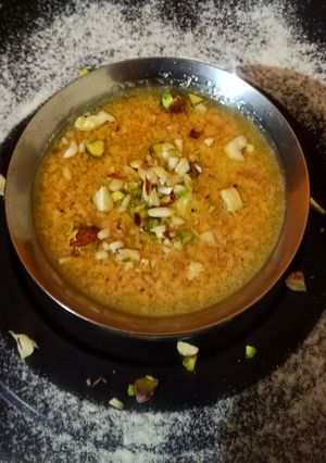 मिल्क क्रंम्बल्ड डिलाईट (milk crumbled delight recipe in marathi) रेसिपी चे मुख्य फोटो 