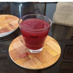 A picture of Pomegranate juice.