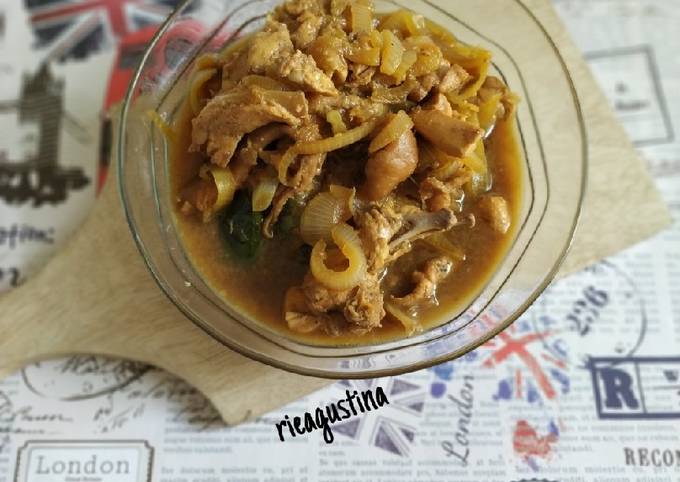 Ayam Kecap Bumbu Pala