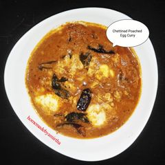 A picture of Chettinad poached egg curry.
