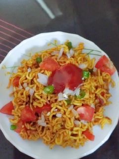 নুডুলস ভেল (Noodles Bhel recipe in bengali)) রেসিপির প্রধান ছবি