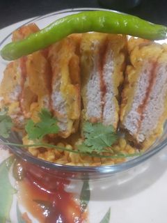 ब्रेड पकौड़े (Bread pakode recipe in Hindi) रेसिपी मुख्य फोटो