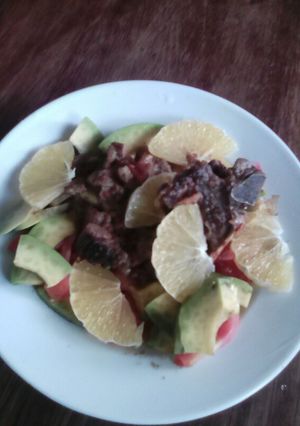 A picture of Leftover beef salad # 4weekschallenge.