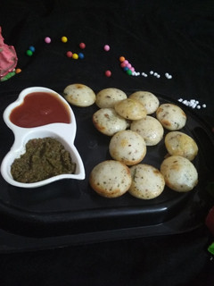 ફરાળી અપ્પમ (farali Appam recipe in gujarati) રેસીપી મુખ્ય ફોટો