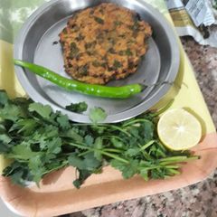 A picture of Methi Masala Puri.