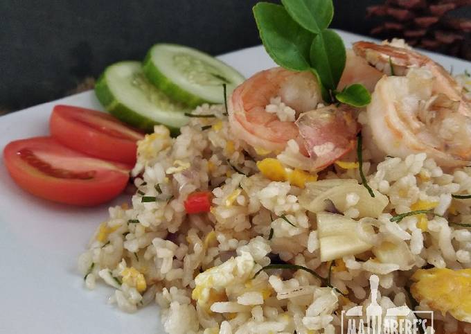 Nasi Goreng Daun Jeruk