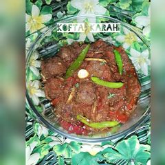 A picture of Kofta Koila Karahi.