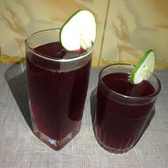 A picture of Hibiscus drink.