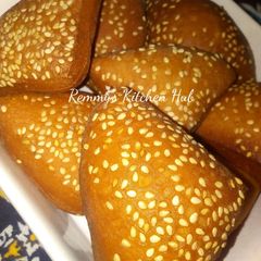 Sesame mahamris #SnackRecipeContest A picture of Sesame mahamris #SnackRecipeContest.